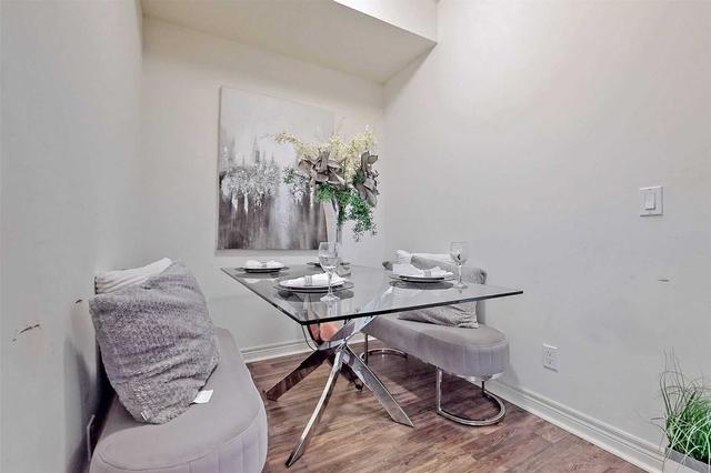 507 - 339 Rathburn Rd W, Condo with 1 bedrooms, 1 bathrooms and 1 parking in Mississauga ON | Image 10