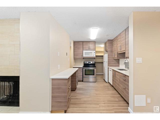 135 Surrey Gd Nw, House attached with 2 bedrooms, 1 bathrooms and null parking in Edmonton AB | Image 18