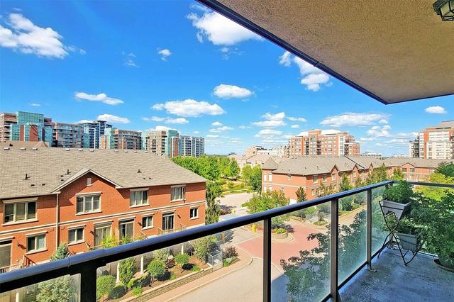 605 - 37 Galleria Pkwy, Condo with 2 bedrooms, 2 bathrooms and 1 parking in Markham ON | Image 14