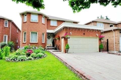 39 Cindy Nicholas Dr, House detached with 4 bedrooms, 4 bathrooms and 4 parking in Toronto ON | Image 1