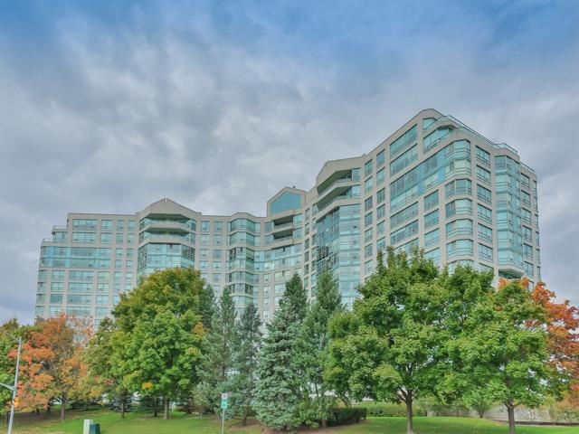 925 - 7825 Bayview Ave, Condo with 2 bedrooms, 2 bathrooms and 1 parking in Markham ON | Image 2