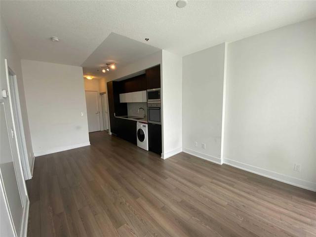 1002 - 318 Richmond St, Condo with 1 bedrooms, 1 bathrooms and 0 parking in Toronto ON | Image 6