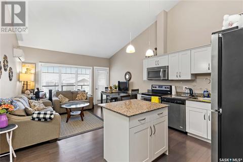 409 - 706 Hart Road, Condo with 1 bedrooms, 1 bathrooms and null parking in Saskatoon SK | Card Image