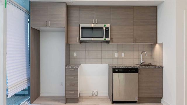 110 - 621 Sheppard Ave E, Condo with 1 bedrooms, 1 bathrooms and 0 parking in Toronto ON | Image 6