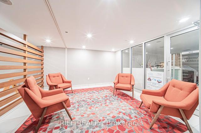 2001 - 15 Iceboat Terr, Condo with 1 bedrooms, 1 bathrooms and 0 parking in Toronto ON | Image 18