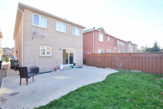 23 Mannel Cres, House detached with 4 bedrooms, 4 bathrooms and 4 parking in Brampton ON | Image 20