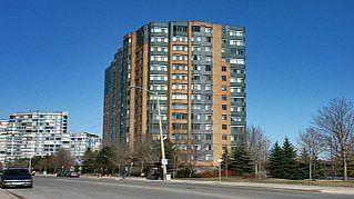 306 - 300 Webb Dr, Condo with 2 bedrooms, 2 bathrooms and 1 parking in Mississauga ON | Image 1