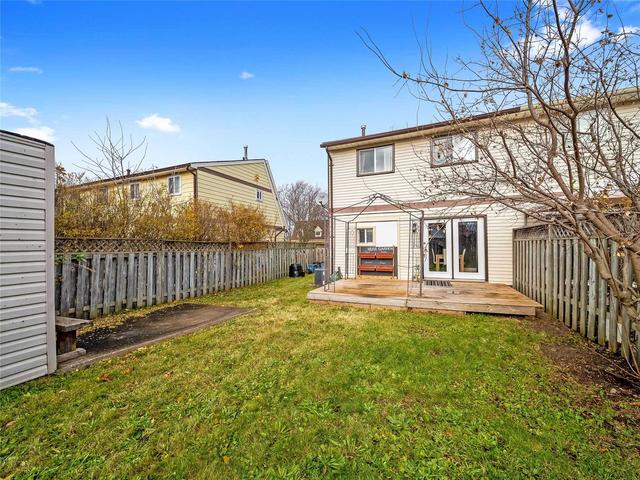 81 White Owl Cres, House semidetached with 3 bedrooms, 2 bathrooms and 3 parking in Brantford ON | Image 25