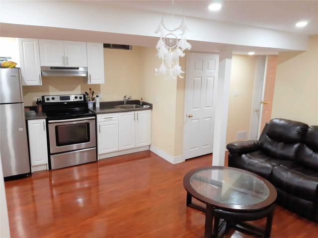 122 Richvale Dr S, House detached with 3 bedrooms, 3 bathrooms and 3 parking in Brampton ON | Image 22