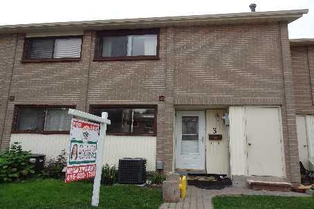 03 - 3 Craigleigh Cres, Townhouse with 3 bedrooms, 3 bathrooms and 1 parking in Brampton ON | Image 1