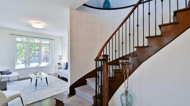 33 Gamble Dr, House detached with 4 bedrooms, 4 bathrooms and 6 parking in Ajax ON | Image 37
