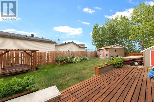 185 Card Crescent, House other with 3 bedrooms, 2 bathrooms and 5 parking in Wood Buffalo AB | Image 8