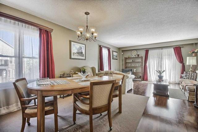 34 - 115 Main St, Townhouse with 2 bedrooms, 3 bathrooms and 1 parking in Newmarket ON | Image 5