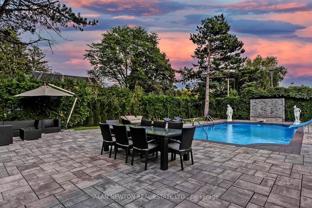 5 Poinsetta Dr, House detached with 4 bedrooms, 5 bathrooms and 15 parking in Markham ON | Image 11