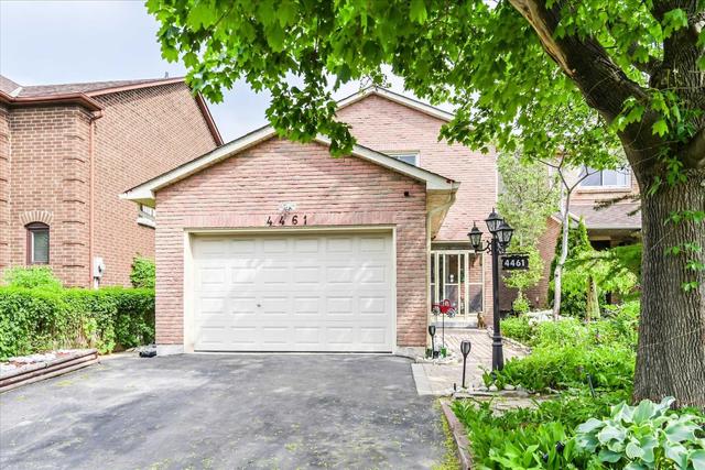 4461 Sawmill Valley Dr, House detached with 4 bedrooms, 4 bathrooms and 3 parking in Mississauga ON | Image 1
