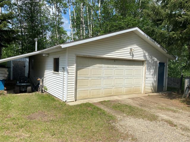 403049 Rge Rd 8 4, House detached with 2 bedrooms, 1 bathrooms and null parking in Clearwater County AB | Image 24