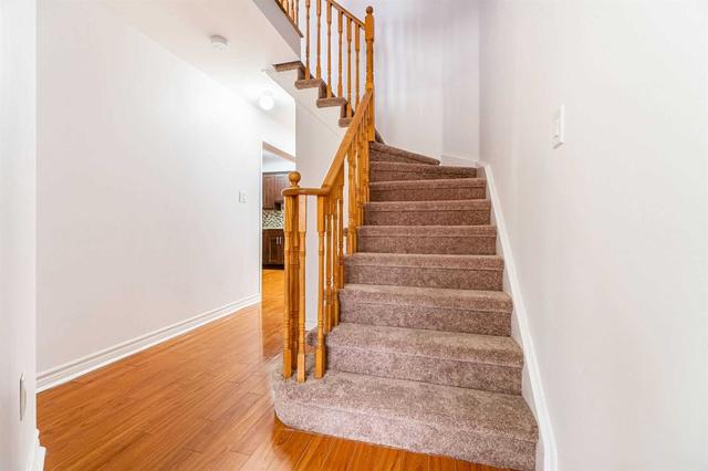 33 - 68 Gilgorm Rd, Townhouse with 3 bedrooms, 4 bathrooms and 2 parking in Brampton ON | Image 38