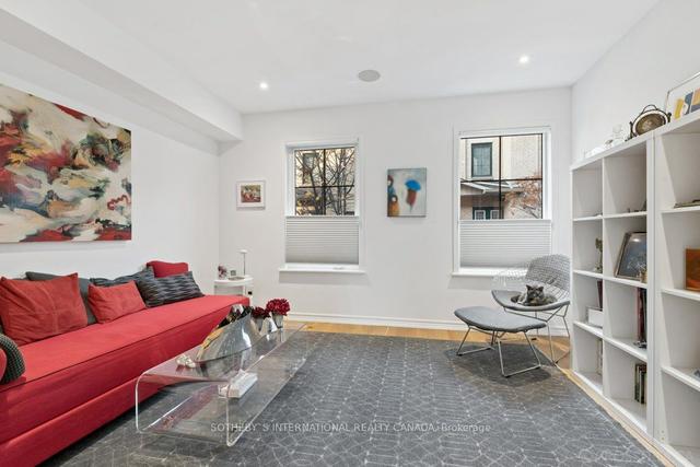 5 - 1 Baxter St, Townhouse with 3 bedrooms, 3 bathrooms and 1 parking in Toronto ON | Image 6