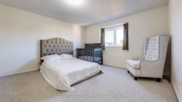 126b Finch Ave W, House attached with 3 bedrooms, 3 bathrooms and 2 parking in Toronto ON | Image 9