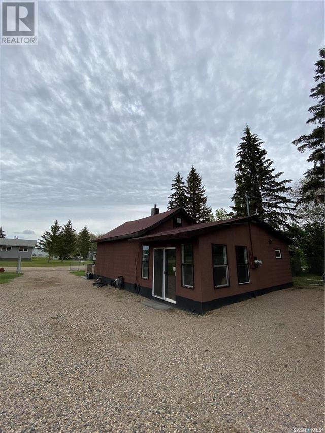 816 5th Street E, House detached with 1 bedrooms, 1 bathrooms and null parking in Perdue SK | Card Image