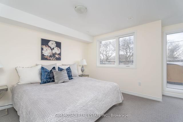 5a Clintwood Gate, Townhouse with 3 bedrooms, 4 bathrooms and 1 parking in Toronto ON | Image 5