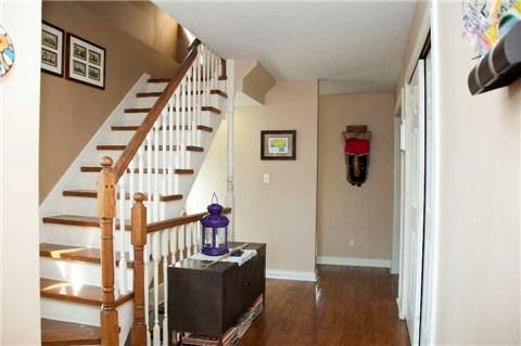 80 Dunthorne Crt, House attached with 3 bedrooms, 3 bathrooms and 2 parking in Toronto ON | Image 5