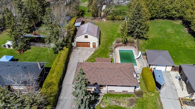 306 Gifford Dr, House detached with 3 bedrooms, 2 bathrooms and 7 parking in Douro Dummer ON | Image 32