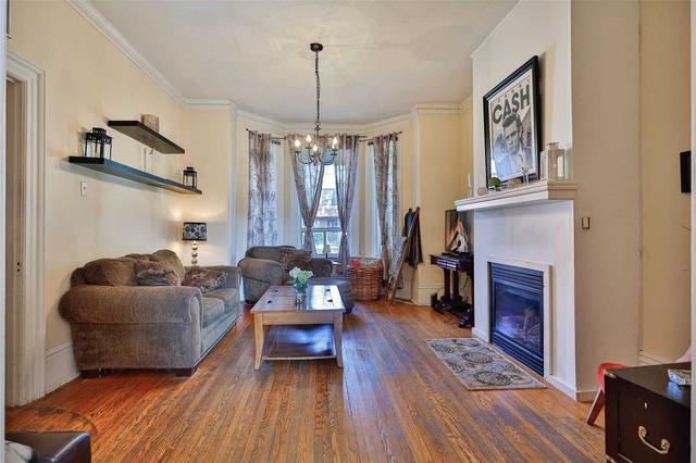 174 Lisgar St, House semidetached with 4 bedrooms, 3 bathrooms and 2 parking in Toronto ON | Image 30