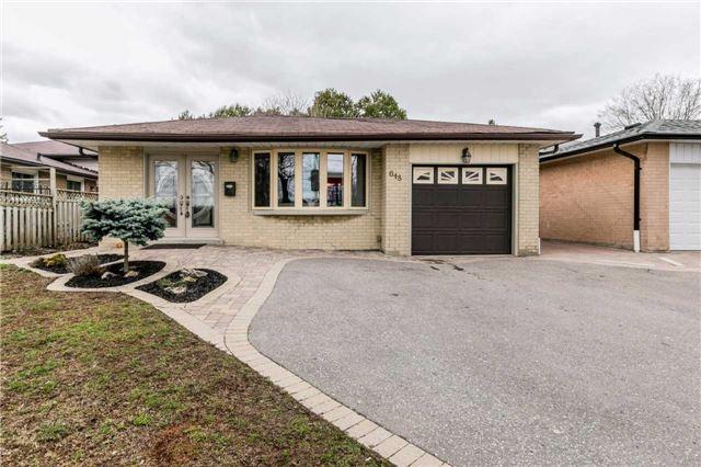 648 Wilson Rd N, House detached with 3 bedrooms, 3 bathrooms and 2 parking in Oshawa ON | Image 1