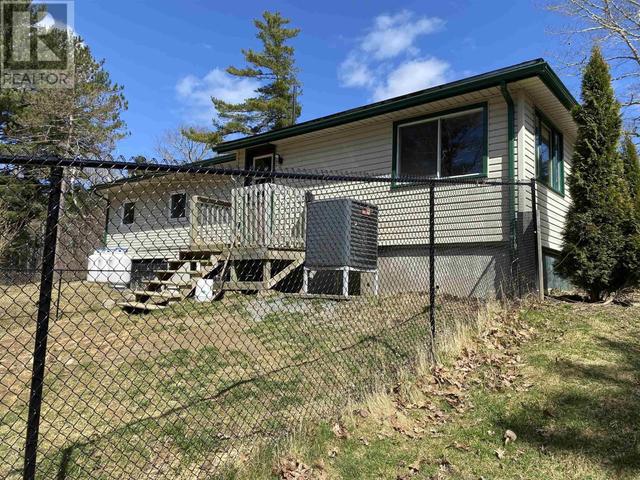 8187 Highway #8, House detached with 3 bedrooms, 1 bathrooms and null parking in Queens NS | Image 6