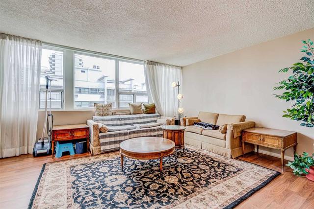 1202 - 120 Duke St, Condo with 3 bedrooms, 2 bathrooms and 1 parking in Hamilton ON | Image 32