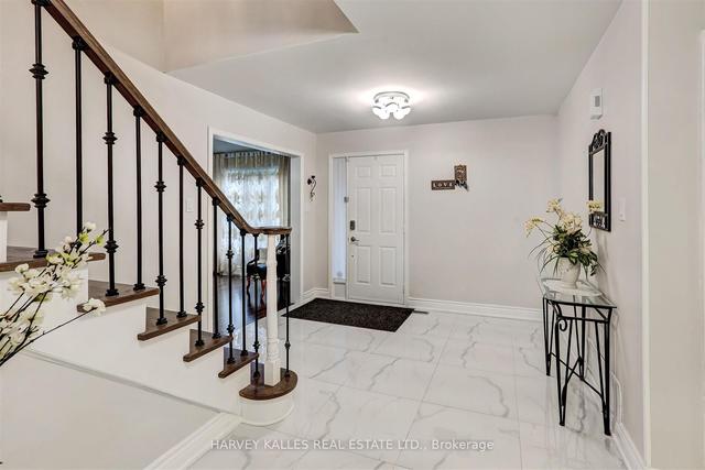20 Timothy Crt, House detached with 4 bedrooms, 5 bathrooms and 6 parking in Toronto ON | Image 37