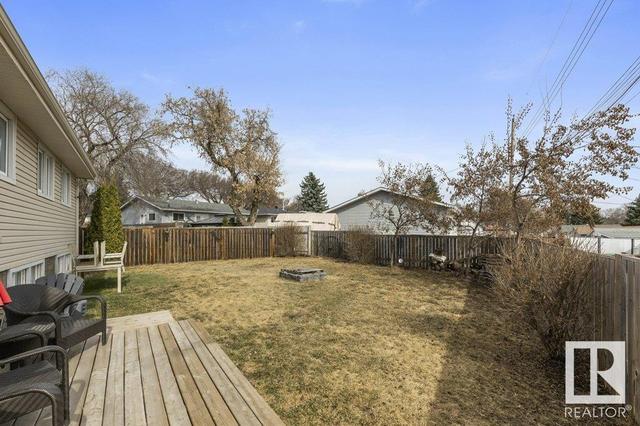 36 St Vital Av, House detached with 4 bedrooms, 2 bathrooms and 4 parking in St. Albert AB | Image 31