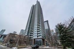3208 - 15 Fort York Blvd, Condo with 2 bedrooms, 2 bathrooms and 1 parking in Toronto ON | Image 1