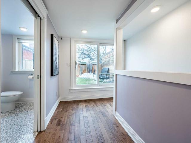 650 Markham St, House semidetached with 4 bedrooms, 4 bathrooms and 2 parking in Toronto ON | Image 19