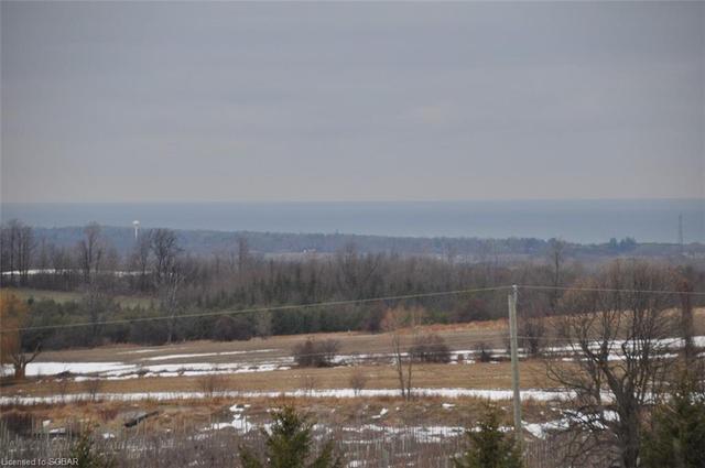 728398 21st Sideroad, House detached with 2 bedrooms, 2 bathrooms and null parking in The Blue Mountains ON | Image 4
