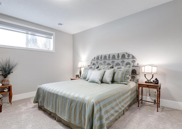 206 Cranbrook View Se, House detached with 3 bedrooms, 2 bathrooms and 6 parking in Calgary AB | Image 34