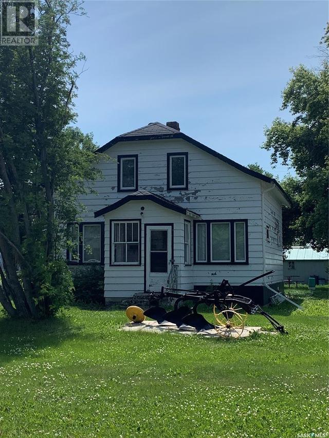 404 Main Street, House detached with 5 bedrooms, 2 bathrooms and null parking in Muenster SK | Image 6