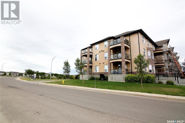 303 - 2160 Heseltine Road, Condo with 2 bedrooms, 2 bathrooms and null parking in Regina SK | Image 34