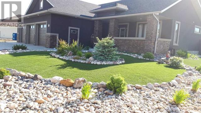 2 Harrison Green, House detached with 5 bedrooms, 4 bathrooms and 8 parking in Olds AB | Image 4