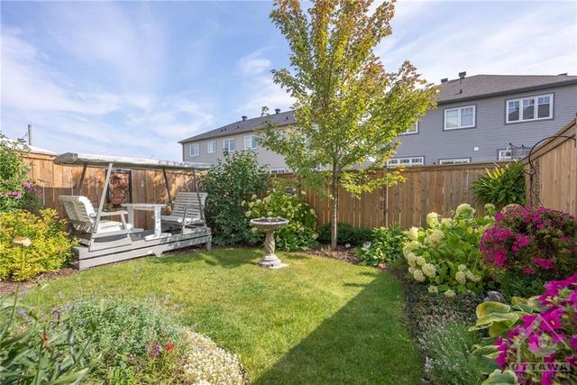 144 Gelderland Private, Townhouse with 3 bedrooms, 3 bathrooms and 2 parking in Ottawa ON | Image 25