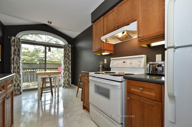 16 - 185 North Centre Rd, Townhouse with 4 bedrooms, 4 bathrooms and 2 parking in London ON | Image 5