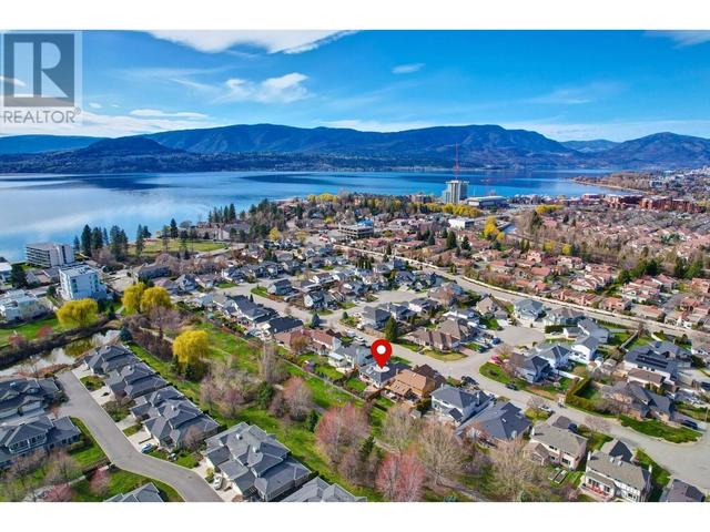 663 Pimlico Road, House detached with 2 bedrooms, 2 bathrooms and 4 parking in Kelowna BC | Image 2