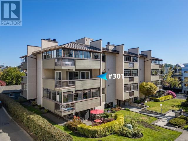 301 - 920 Park Blvd, Condo with 2 bedrooms, 2 bathrooms and 1 parking in Victoria BC | Image 1