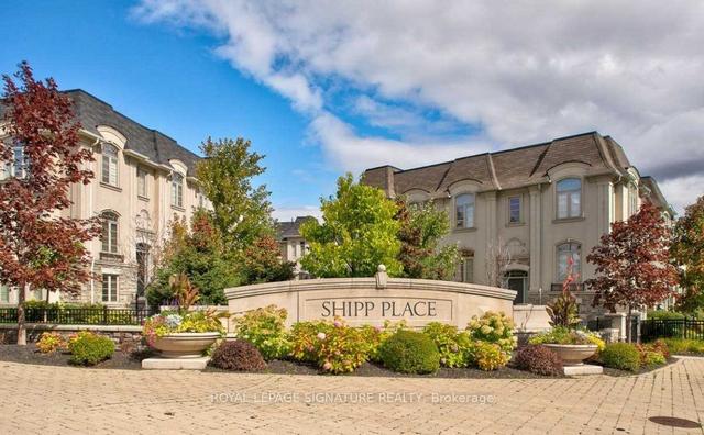 3 - 4135 Shipp Dr, Townhouse with 4 bedrooms, 4 bathrooms and 5 parking in Mississauga ON | Image 1