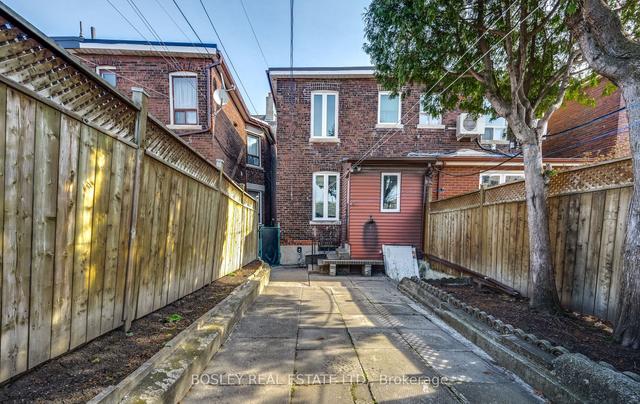632 St Clarens Ave, House semidetached with 3 bedrooms, 2 bathrooms and 2 parking in Toronto ON | Image 21
