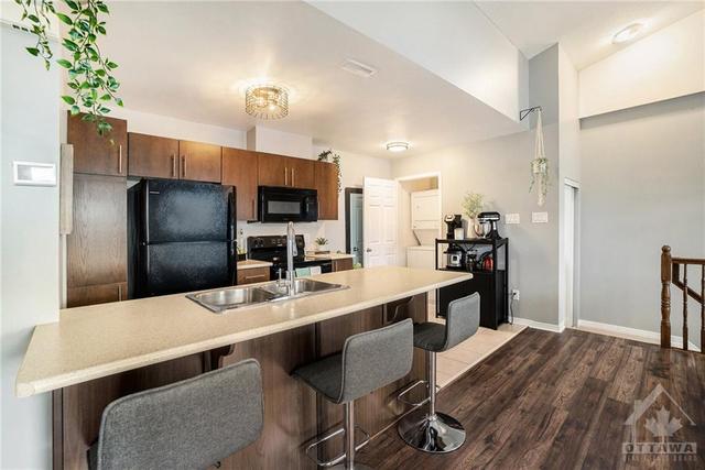 i - 105 Artesa Private, House attached with 2 bedrooms, 2 bathrooms and 2 parking in Ottawa ON | Image 7