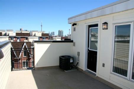 th904 - 16 Laidlaw St, Townhouse with 2 bedrooms, 2 bathrooms and 1 parking in Toronto ON | Image 9