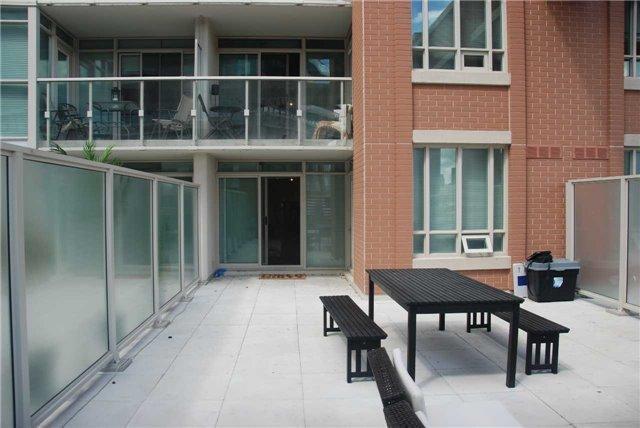125 Western Battery Rd, Condo with 1 bedrooms, 2 bathrooms and 1 parking in Toronto ON | Image 2