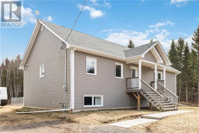 121 Hope Rd, House detached with 3 bedrooms, 3 bathrooms and null parking in Moncton P NB | Image 4